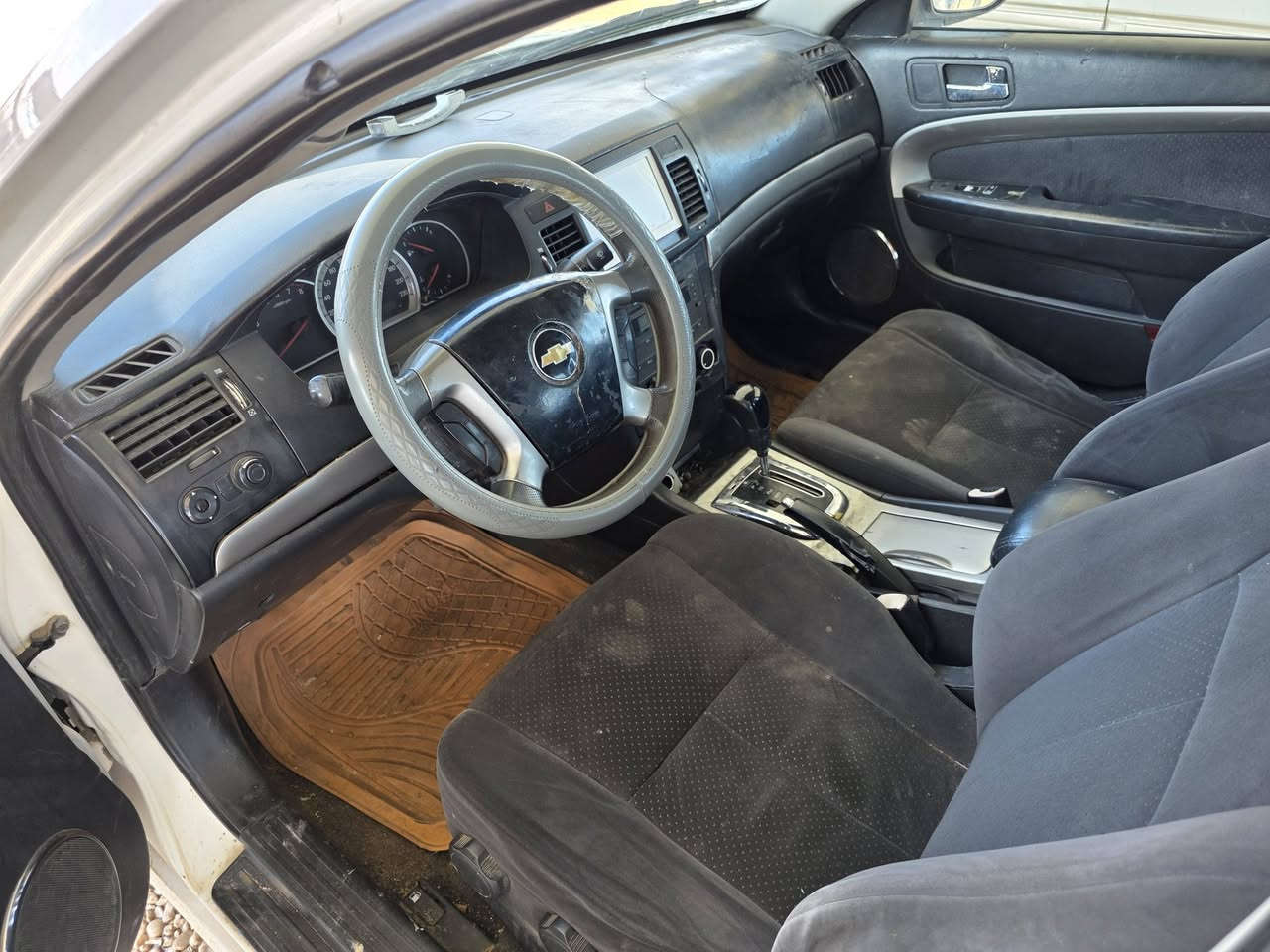 السعر ٦٠ بيه مجال قليل
سلام عليكم ابكا مديل ٢٠٠٧ رقم بغداد بسمي تحويل مباشر جاهزه مكان النجف ***********  ***********
