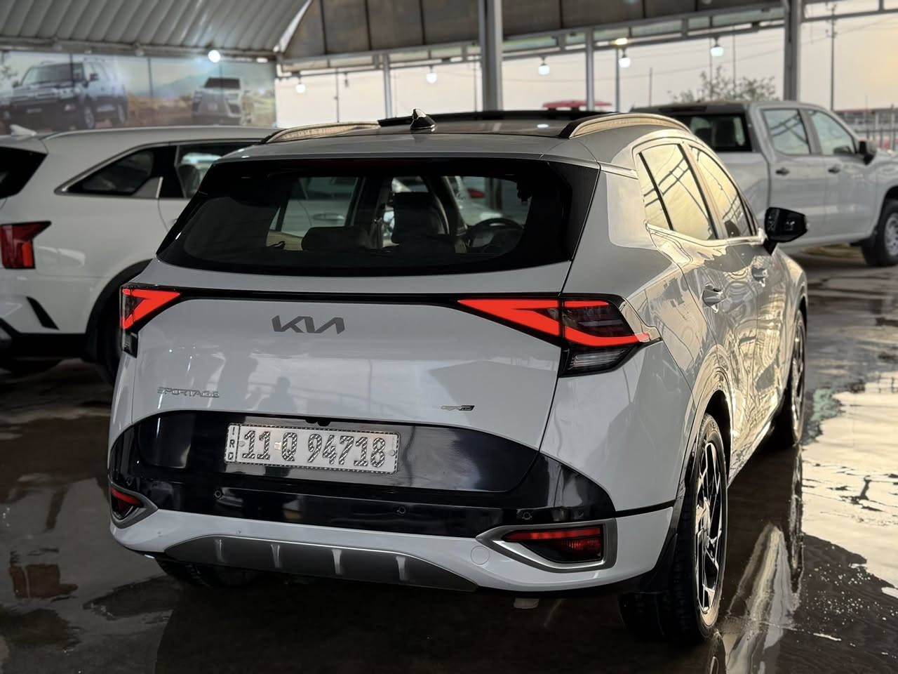 Kia sportage GT line 2023خليجي  

(جيتي لاين )فول 1/1
ماشية 21 الف كيلو فقط
- وارد خليجي 
‏‎ - بانوراما 
- بصمتين
‏‎ - سعة المحرك 2.0L
-‏‎ مرتبط بناقل حركة أوتو 6 نمر
‏‎ - عدد AIR BAG6
‏‎ - حساسات أمامية 
‏‎ - حساسات خلفية
‏‎ - لايت زينون + LED
‏‎ - كشافات 
‏‎ - بك لايت LED
‏‎ - ويل كب 19
‏‎ - قبضات أبواب من الألمنيوم
-‏‎ اريل نفكيشن
-‏‎ تشغيل عن بعد 
‏‎ -فتح الصندوق كهرباء ذكي 
‏-‎ دشبول شاشة 
‏‎ - شاشة ابل كار بلي واندرويد اتو
‏‎- كاميرا دوارة
‏‎ - المقاعد جلد اسود 
‏‎ - تدفئة المقود والكشنات الأمامية + تبريد الكشنات الامامية
‏‎ - مثبت السرعة Cruise 
- الأوامر الصوتية
‏‎- أوضاع القيادة  Drive Mode
‏‎ - فحص أنظمة السيارة 
‏‎ - حساسات ضغط اطارات 
‏‎ - شفتات مقود
‏‎- تبريد شاشة
‏‎ - هاند بريك بصمة 
‏‎‏- ABS 
‏‎‏ - Auto Hold    أوتو هولد
‏‎‏- ISO Fex        ايزو فكس
‏‎- نظام مانع الانزلاق
‏‎- نظام نزول المنحدرات 
‏‎- اشارة في المرايا الجانبية
‏‎- مخرج منفذ الطاقة 
‏‎‏- حساسات كامله داير السياره 
بغداد جديد دولي شرط التحويل

🚦يوجد بيع و شراء و مراوس🚦

للاستفسار الاتصال/***********

العنوان / ديوانية -منطقة المعارض
