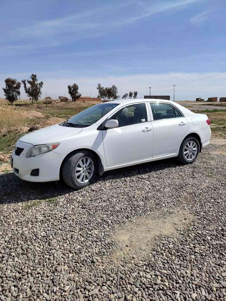 كورلا للبيع موديل 2009كلين بدون ضرر رقم صلاح الدين شرط تحويل محرك مامفتوح كير صدر تايرات تبريد كل شرط سياره جديده  سعر 125 
***********
