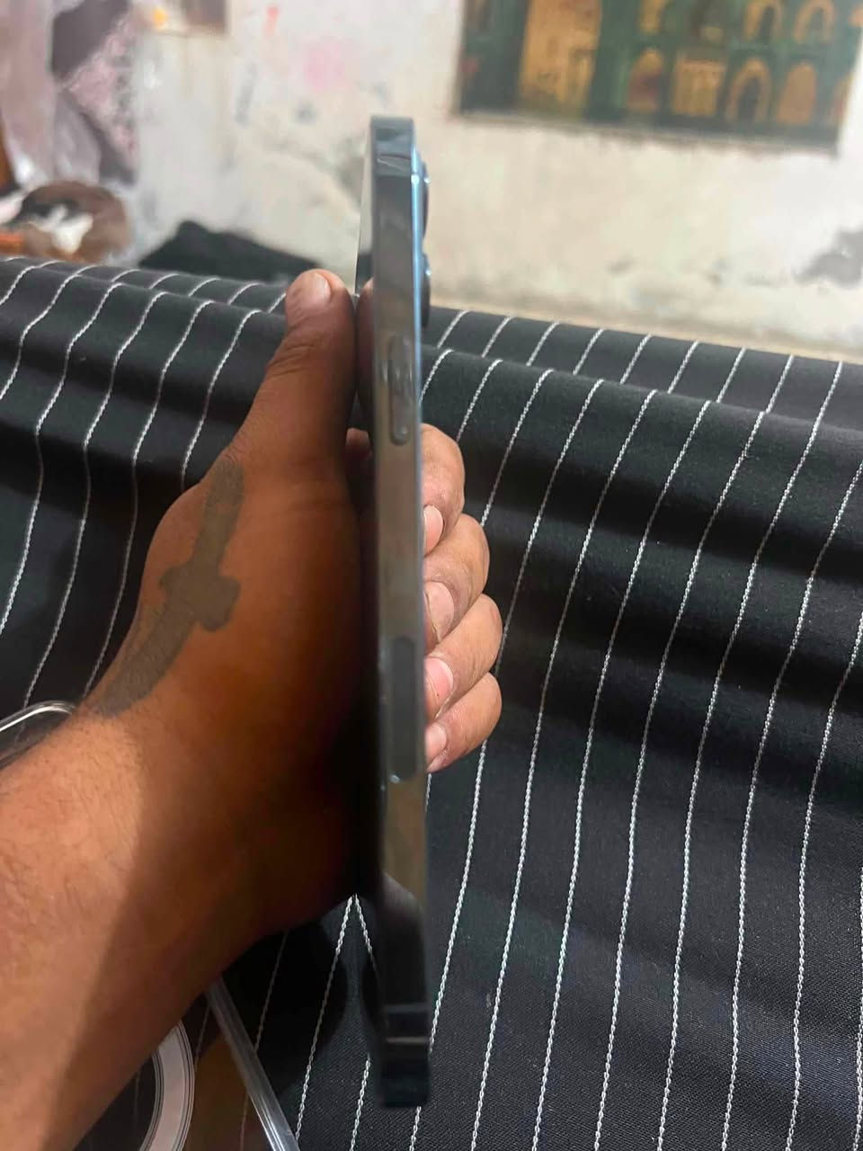 آيفون ١٢برو ماكس جهاز نضيف كلش بطاريه ٩٠الجهاز مفتوح  مبدل بي شغله بالخريطه من اشتريته السعر ٥٥٠وبي مجال رقمي ***********
