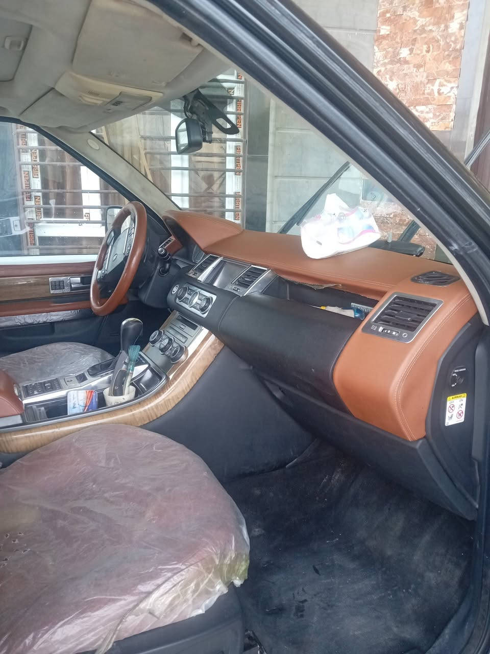 بسم الله
سلام عليكم رانج روفر ٢٠١٢ اصل رقم بغداد تحويل ثاني يوم سياره سبورت فول مواصفات أعلى فئه تبريد ثلج وثلاجه وسطيه محرك سبانه مامدوده علي وكير ٦نمر صاروخ
كزوز رياضي فول
تخم تاير جديد
دفع رباعي سياره مكفوله لا ظربه ولا صبغ
جوبلس
تصعد وتنزل وكلا بشرط
محرك العادي المرغوب يعني تسحك اخظر يابس
صندوق شفط كهرباء
٥بصمات بل بوب
جاهزه علا آخر حبايه
العنوان بغداد ***********
***********
سعر ١٣٥
بيع او مراوس حسب القناعه
