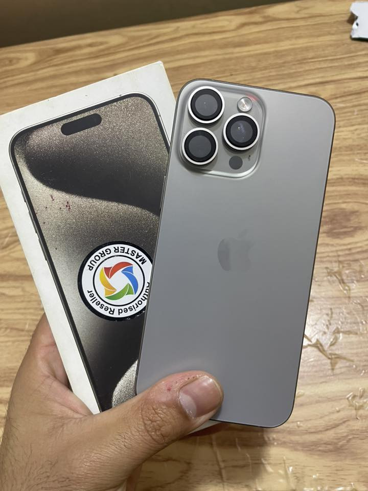 إسلام عليكم 15برو ماكس 
ذاكره256 جهاز نظيف.
خيال شخط مبي سعره مليون و 100 
رقم الهاتف 
***********
المكان: مدينة الصدر
