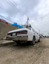 سياره كراون سيدان للبيع السعر 40 07704077029