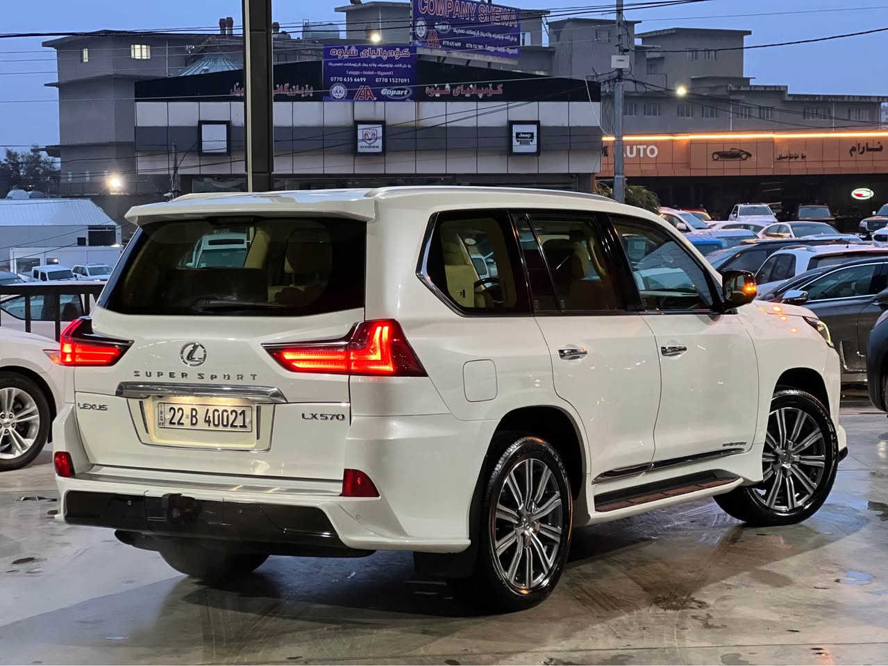 ‏Lexus LX 570 Super sport 2017

 ماكو بهيج نضافطها و بهیج السعر
نفس زيرو بل كارتون 📦📦 

ملاحظة بس بیع بدون مراوس

🔷 مكفولة كفالة عامة من الدعامية إلى الدعامية
‏(بدون صبخ — بدون بارد — بدون رصعات — شخط)
‏‎دعاميات هم بدون صبغ ،رمل مابي ،لحية بدونصبخ ..بقية كلها بشرط

🔷 ماشية 75 الف کیلومتر حقیقی 

🔷بصمتین و کارت شریکە  و کل غراظ مالشریکە موجود

 🔷فول فول المواصفات بریمی باب اول ..
  (داخل بیجی - بصمة - الانزلاق - ورقة البيانات - شغال - الاحتلال -3 شاشات - 5 كاميرات   - ثلاجة - زينون، کشنات جلد تدفئة و تبرید- هواء مزدوج - نظام ايكو سبورت - حساسات امامییە و خلفییە  - الفتحة - باب خلفي جك - رادار إمامي و جانبی و خلفی و بعد بیها هوایە مواصفات)

🔷 محرك كير بشرط مامفتوح 
  
🔷نظافه ١٠٠٪؜  امسوی كامل سيرفس بدون نقص و بدون مصرف
سيارة مابيـها دينار مصرف سيارة حيل نظيفة كلشي عل وظع الشرکة وتایرات دانلوب جدیدە
 
سعر / 627 ورقە و مجال بسیط
مکان/ سلیمانییە
تلفون / *********** السليمانية, العراق
