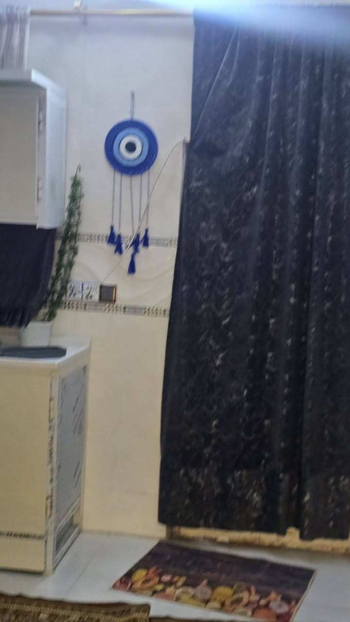 دارسكن ⛪️ طابو ملك زراعي عراقي وكاله مكاتبه ونسخه من الطابو المساحة 200م العنوان بصره أبي الخصيب منطقه باب طويل يتكون من غرفتين وصاله ومطبخ كراج وصحيات داخليه مناور خلف البيت ونهر جاري سعر 39مليون ***********
