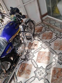 دراجه تايكر للبيع موديل 21مكاني حله ورديه خارج مكلف بلنشر 07838786037