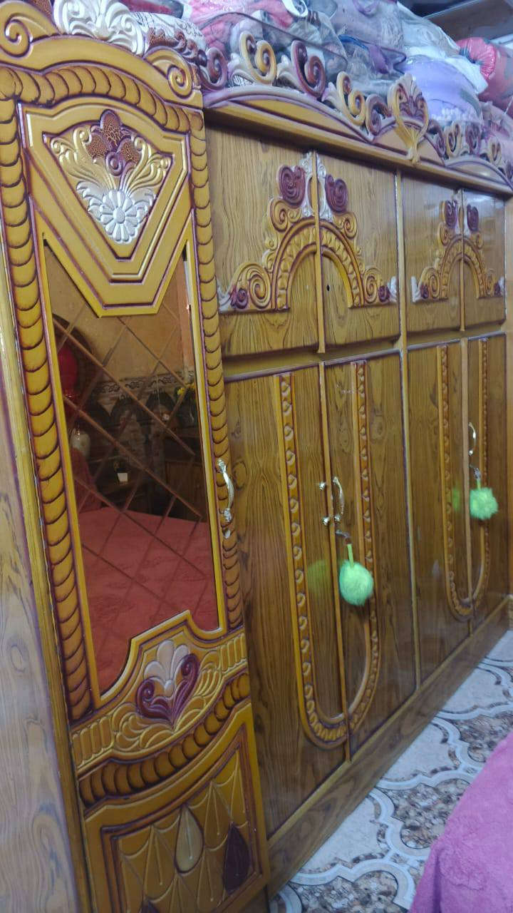 غرفه البيع خمس قطع يريده يجي خاص 👍☺️


**إذا كنت صاحب هذا الإعلان وتريد حذفه لأي سبب، رجاءا أرسل رسالة إلى الدعم الفني**