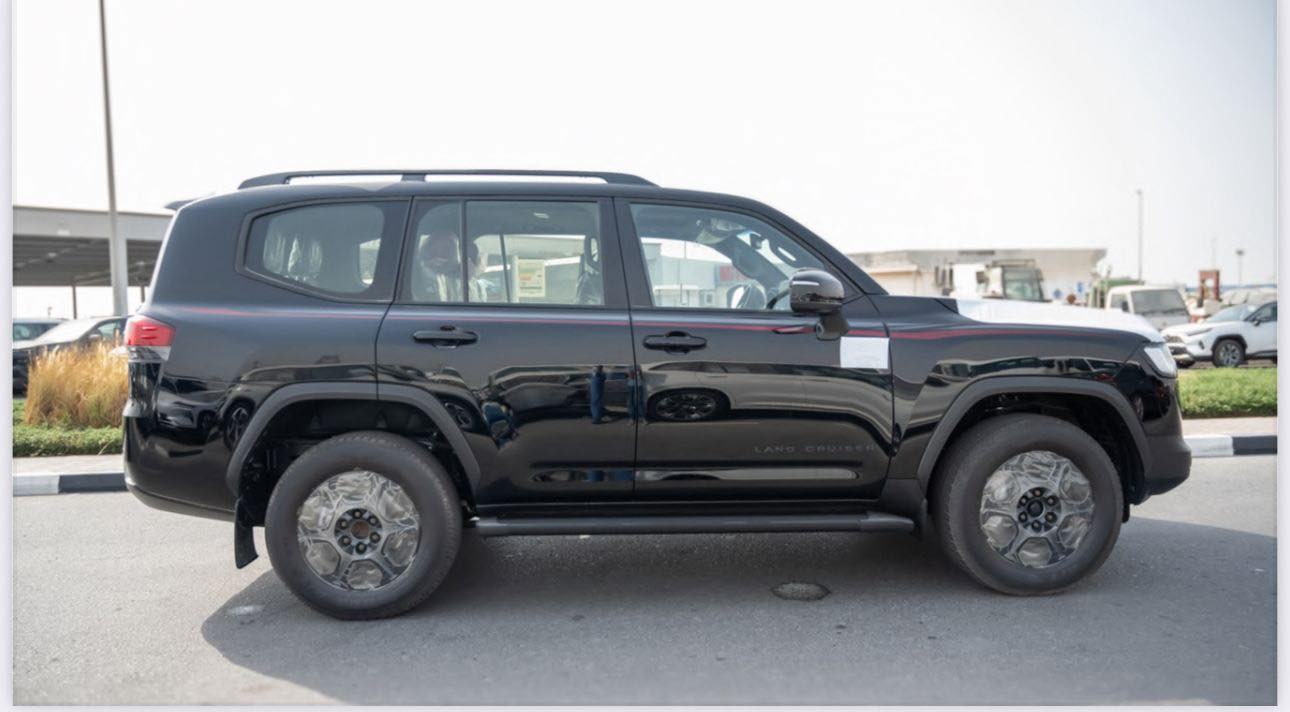 لاندكروزر GR HEV 2025

بۆ زانینی نرخ 
لایکی پەیج بکە و کۆمێت بکە نرخت پێدەگات

فول فول مواصه فان سفر كم 
٣ شاشه حاسه سلايد 
ناو سورو ره ش كامل رادار سنوق شه فت 
عه لامه ى ده رگا 
سه ماعه JBL
HEV هايبريد

سەیارەکە لە سلێمانییە 

ژمارەی خاوەنی 
***********
____________________

لاندكروزر GR HEV موديل 2025

لمعرفة السعر
يرجى عمل لايك للصفحة وكتابة تعليق ليصلك السعر

فل كامل مواصفات – مسافة سير قليلة
3 شاشات خاصة مع فتحة سقف (سلايد)
الداخلية: أحمر وأسود كاملة
رادار – صندوق شفت
إشارة فتح الأبواب
نظام صوت JBL
HEV هايبرد

السيارة موجودة في السليمانية

رقم المالك:
***********
واتساب على نفس الرقم
