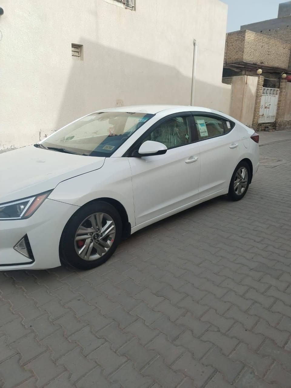 السلام النتراء ٢٠٢٠ وارد أمريكي رقم بغداد انكليزي تحويل مباشر بيه صبغ ٤ قطع ليبل واحد وبيه تعديل بدايه الغد الأيسر  السيارة جديدة  ماشيه ٦٧ مكينه كير جدد جاهزة من كل شي وباقي المواصفات المعروفه السعر ١٢٤ وبيه مجال مكان السيارة واسط ***********
