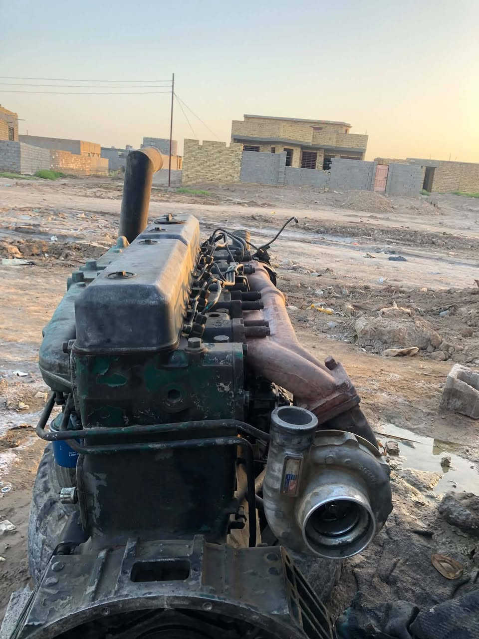 السلام عليكم مكينه 113بم 88سوبر جديد تجفيت جديد لا تنقيص ولا تبخير شرط مكينه كاطعه ***********
