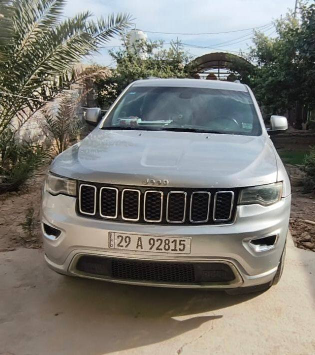 𝐉𝐄𝐄𝐏 LAREDO-
جيب لاريدو موديل 2017
وارد امريكي
اللون : رصاصي
حجم المحرك : 3.6L V6 
( 6,سلندر )

‏‎المواصفات 
: 
بصمتين
ابواب بصمة 
‏‎بصمة تشغيل 
تشغيل عن بعد(𝐑𝐄𝐌𝐎𝐓𝐄 𝐒𝐓𝐀𝐑𝐓)
كيج الكتروني‏‎
كاميرة
نظام : 𝐄𝐂𝐎 و SPORT 
كشنات جلد
‏‎كشن كهربائي 
صندوق شفط 

تحكم اسيرين
شفتات استيرن‏‎
‏‎تبريد لمس
‏‎تبريد مركزي 
‏رقم الشاصي موجود بالصور 
للاستفسار
 ***********
مكان السياره 
ذي قار / الرفاعي.
مكلف بالنشر؟
