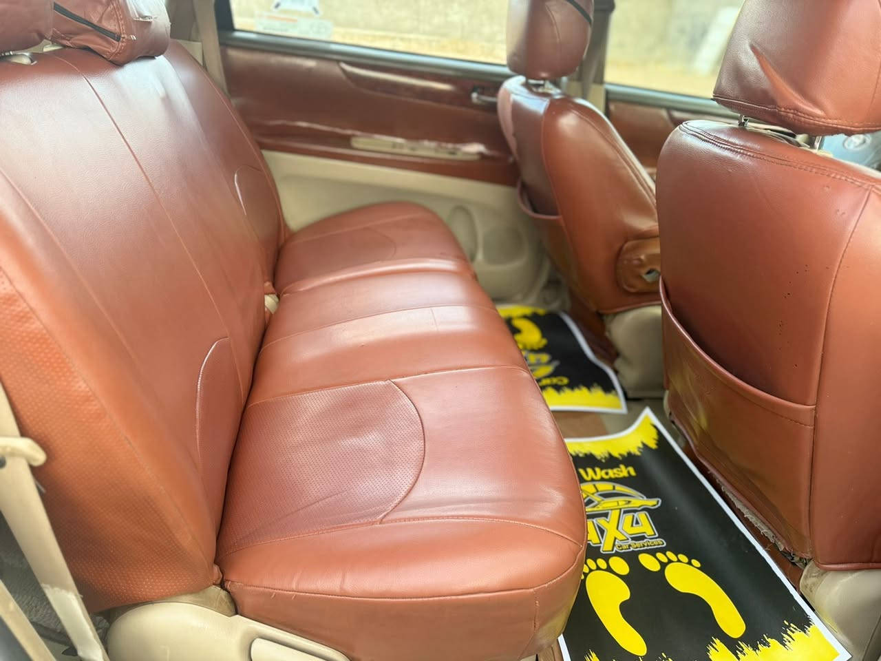 ***********
***********
السعر 123وبيه مجال
ابصم تويل كرستال اصل موديل 2003 تحويل مكفوله كفاله عامه من الضربه والكصه والعيب الشرعي والنقل رقم بصره مشروع وطني سنويه 27 مكينه وكير جدد تخم تاير جديد حداديه جديده فول مواصفات تبريد تدفئه شغاله سياره جديده استخدام شخصي
