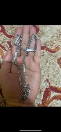 قلادة فضة • اكسسوار