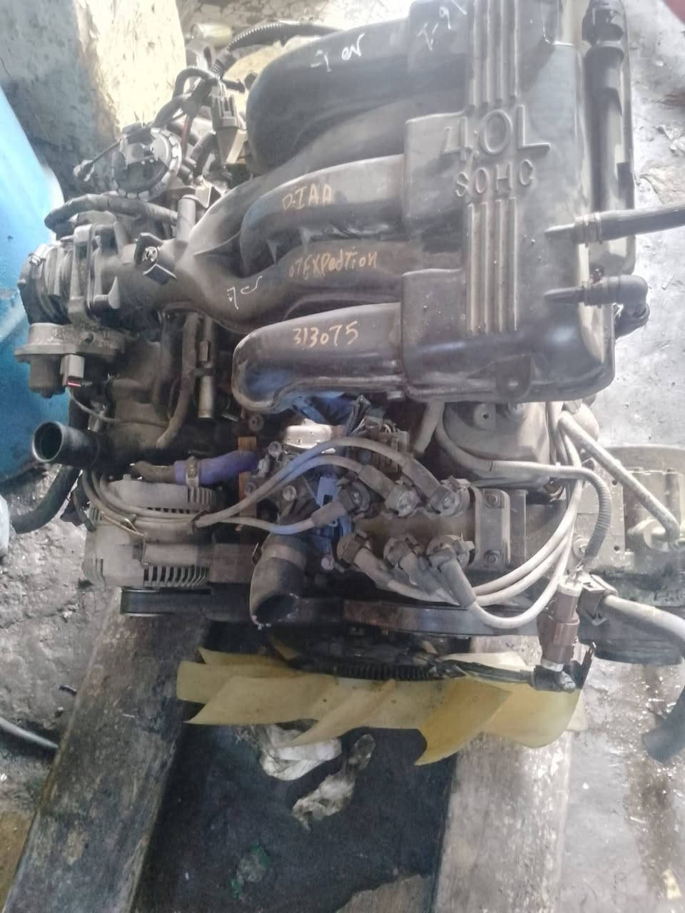 يتوفر قطع غيار فورد اكسبلورر بغداد طالبيه جهت الموال الاستفسار ***********
