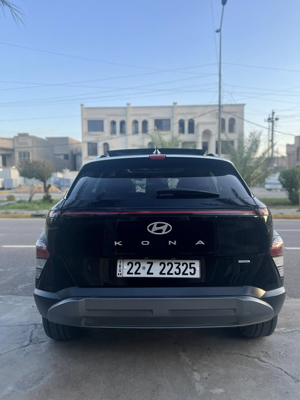 سلام عليكم 
كونا 2024  وارد امريكي حادثه بس بنيد. بدون داخل بدون ايرباك   رقم اربيل. بسمنه تريد تحويل تريد وكاله حاضر 
مواصفات 1/1 فوول لاخير    سعر سياره 175$ و بيه مجال
بنراما  
كشنات جلد 
بصمه 
تحديد مسار 
مانع تصادم 
حساس ب مري 
اشاير ب مري 
رادار خلفي و جانبي 
بعد بيه هواي موصفات 
مكان سياره بغدا. الحريه 
رقم هاتف *********** 
صور حادث ب منشور
