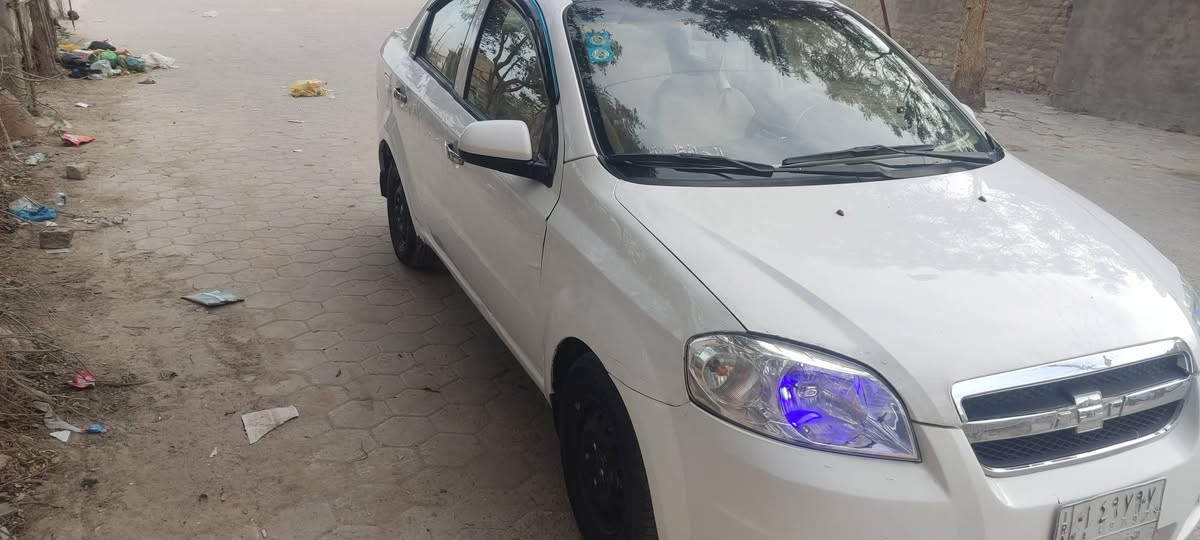 افيو خليجي 2011 محرك 1400 مفتوح سيارة نضيفه مثل اللي بالصورة محرك وحداديه نضيفه
تخم تاير جديد كهربائيات شغاله سياره مال جناي
الضرر جاملغ امامي جهه السايق وتكحيلات بسيطه 
غير متواجد على الفيس التواصل على الرقم *********** النجف, العراق
