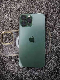 آيفون ١٣ برو ماكس • ٢٥٦ • بطارية ٩٥