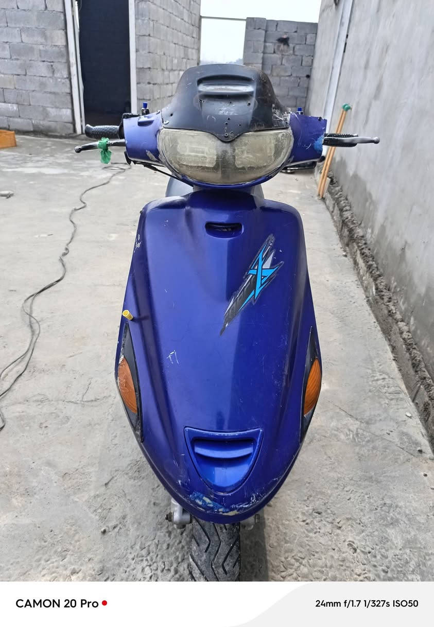 سلام عليكم دراجه فراشه لبيع نضيفه المكان الدوايه قضاء الشطره بيه عطل بصيط مانيت فقط السعر 200 لشراي بيه مجال ***********👉🏻بس واتساب
