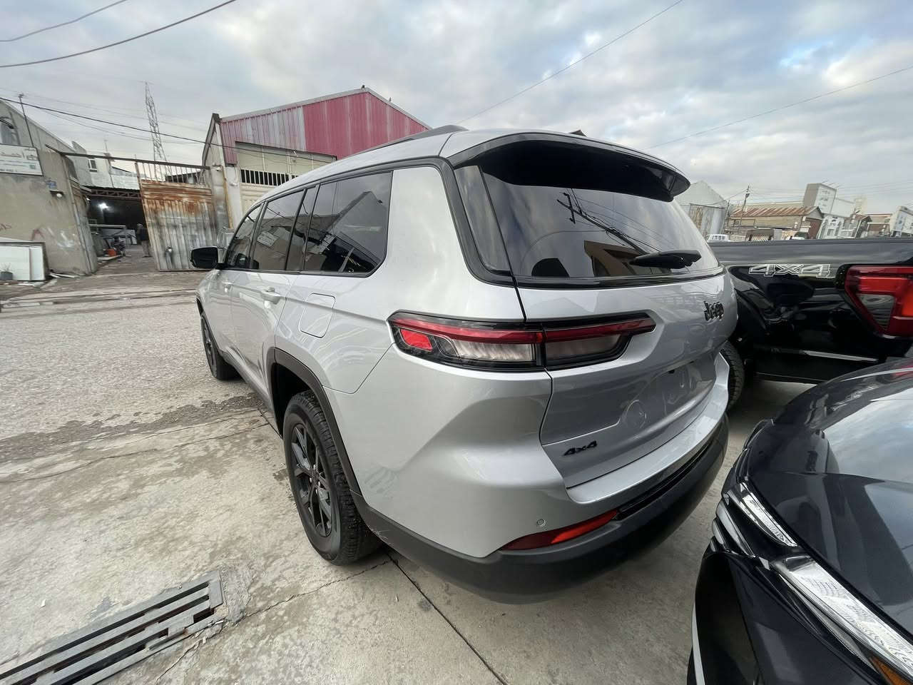 كاتي 24 حادث بيبان بدون قطره دواخل 7 راكب فول عدا فتحه بلاك ادشن 290 مكانها اربيل 
*********** واتساب فقط
