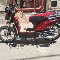 دراجة كهربائية • بطاريات جديدة • نضيفة