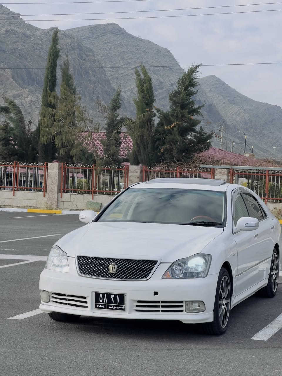 بە ناوی خوای گەورەو میهرەبان 
توێتا کڕاون شاهینە  بۆ فڕۆشتن 
بڕاوە ساج سوور ٢٠٠٥سپۆرت 
کامل حەمامو پۆلیش کراوە   بل کارتۆن جدید جدید 3دووگمەی پاکەتی      
١٨٢ 
سڵایت جڵد هیتەر   
٥ بەسمەیە  
 شاشەی مەزبووتە  ئاوێنە ئیشاڕه‌ت 
توندو تۆڵە چرکەی تیدا نییە   شوخت و چاڵ و قوپای نییەتەنانەت چاڵو شوختی بچوکیشی نيە
سەقفی وەک شوشەیە    هەموو شتیکی مەزبووتە 
لە دەعامی پێش بۆ دەعامی دوای بەشەرت
کامل کامل مەسرەفی کراوە 
کامل کارەبای مەزبووتە 
 گێر مەکینە ئەکسل دارو بەردی بەشەرت 
دەرو ناو یەک لە یەک لۆکتر   تاقم تایەو ویلی لۆكی له‌ژێرایه‌
بێ شوختو چاڵو قوپاوی
سەیارەکە مالی دۆستەو بێ حەیب و حارە

تکایە مشتەری تێل بکە جوابی کۆمێنت نادەمەوە
ئەدمین ❤️❤️❤️❤️
شوین  :رانیە
نرخ ٥٨ گه‌ڵاو محامه‌له‌ 
***********
