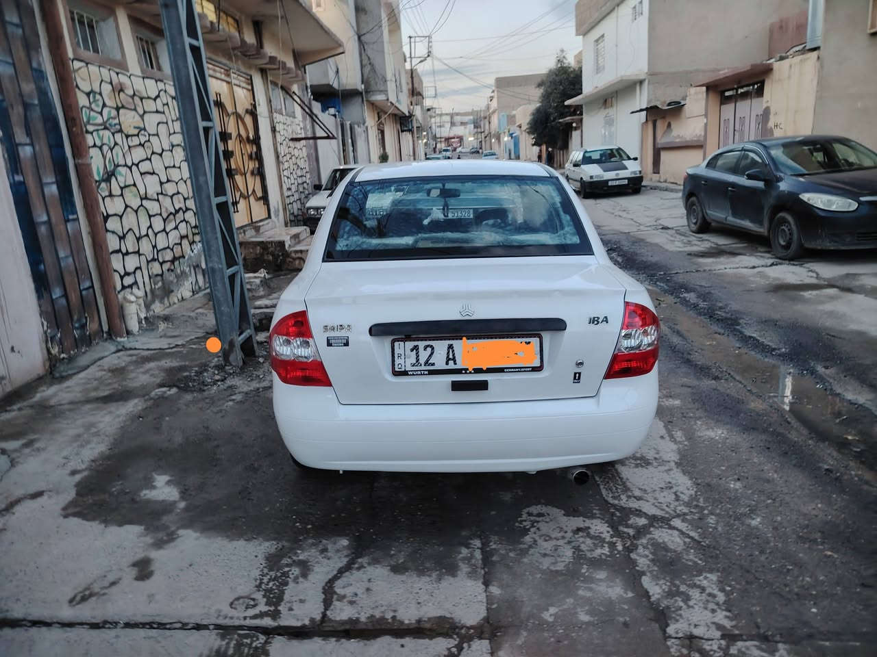 سايبا طيبه موديل 2012
شرط التحويل والوكالة
هزه جديده رقم اجنبي
كير ومحرك شرط 
سياره بدون ضرر ولا صبغ فقط باب النفر بخ
سعر 46 وبيها مجال بسيط
***********
***********
