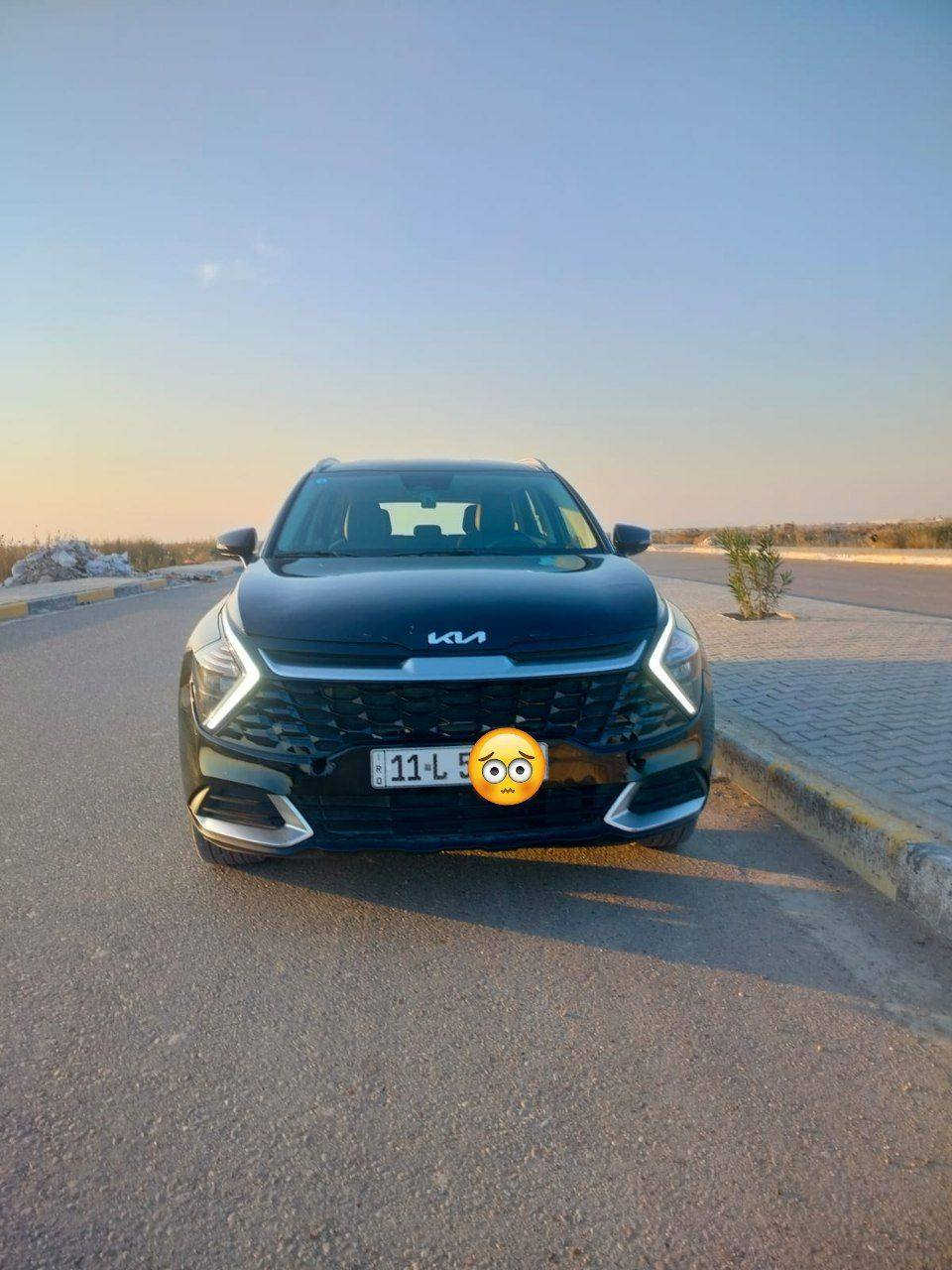 سلام عليكم اسبورتج هايبرد 23
مواصفات Ex فول عده لفتحه 
ضررها فقط بدايه البنيد بارد وطخه صغيره بلجنطه مبينه بلصور بدون صبغ أو تبديل كله بلاد مكانها بغداد أبو غريب 
ماشيه 45الف كيلو 
سعرها 205 والشراي يدلل للاستفسار الاتصال ويتساب ***********
