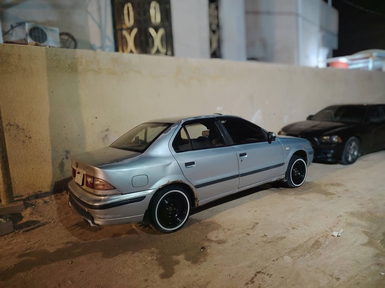 سلام عليكم  سياره سمند للبيع سياره خير من الله حداديه كامله
محوره مكينه وكير كورله 1600 تبريد شغال سعر 35 وبيه مجال  قليل عنوان بصره ابو لخصيب ***********
