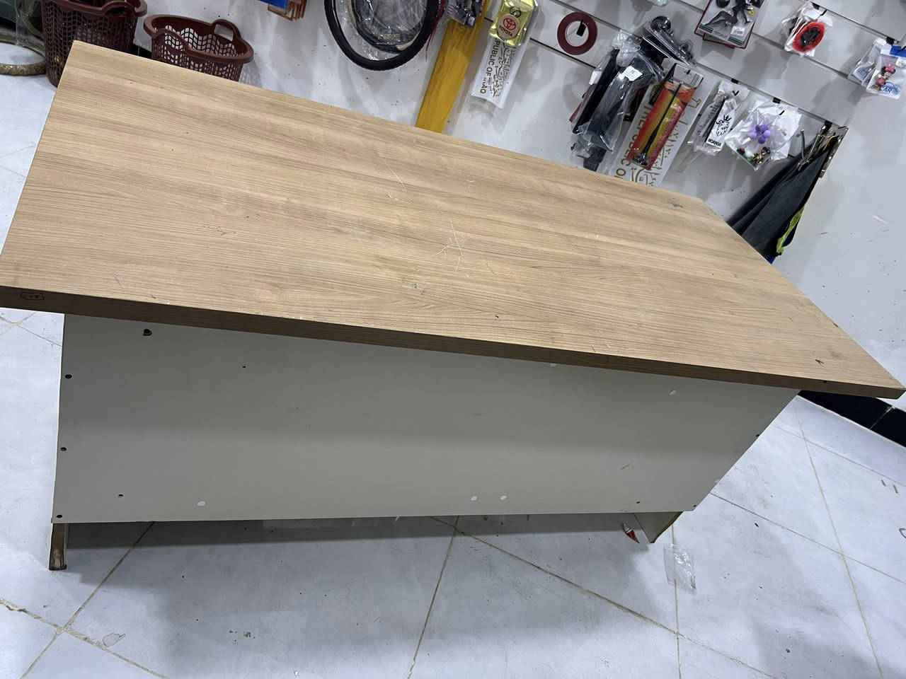 السلام عليكم
ميز خشب حجم كبير  مستعمل شهر للبيع 
السعر 75


**إذا كنت صاحب هذا الإعلان وتريد حذفه لأي سبب، رجاءا أرسل رسالة إلى الدعم الفني**