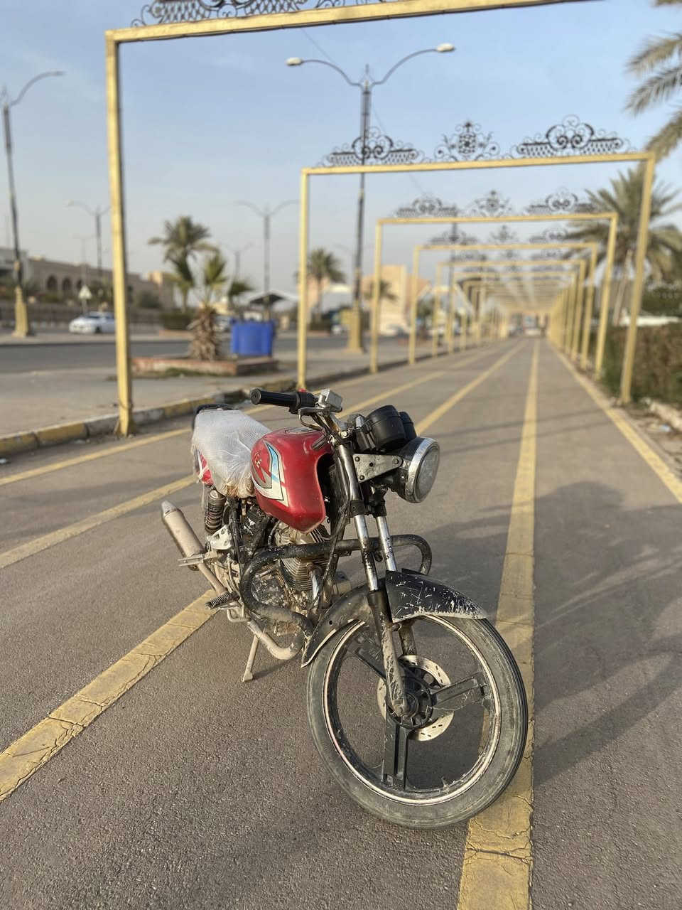 السلام عليكم
باندا محرك 150cc

5كير فول نشاط 

بيها نواقص بسيطه

مراوس ب ايراني سيفان

متواجد فيس و واتساب ***********
