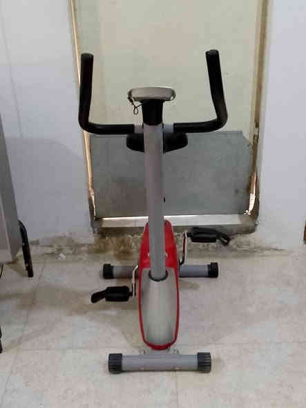 مرحبا 
دراجة رياضية منزلية للبيع 

للتواصل ع هذا الرقم 
‏‪***********‬‏
