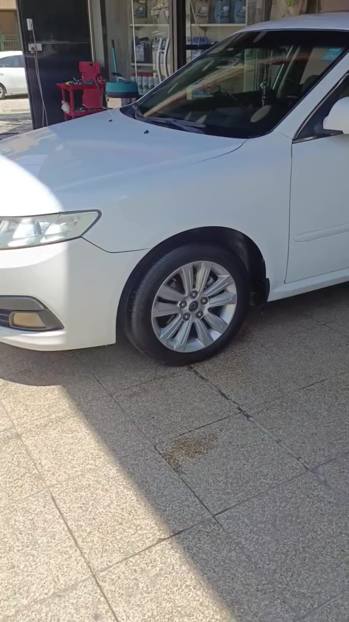 سلام عليكم اوبتمه للبيع
موديل 2010
محرك 2000دوش 
سياره جاهزه من كلشي 
خليجي 
داخل بيجي 
اشاير بل مريي مريي كهرباء 
فتحه نص فول تحكم ستيرن 
سونار كدامك بيه بس رش بدون اي ضرر 
وبيه رصعتين مال شارع 
سياره عله ايد واحده تجي وتشوف بعينك 
سعر خابر وتعرفه لين اكو عالم حشه سامع متعرف سعره تكسر بيه ***********
