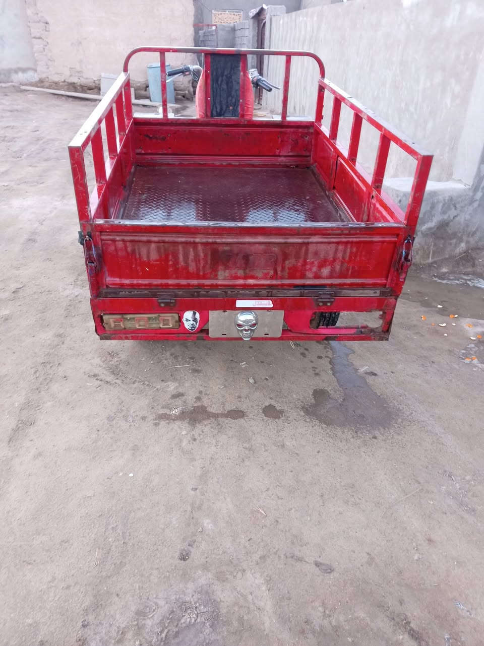 سلام عليكم ستوته لبيع مديل ١٨ اوراق بسمي واكيله حيدر جبرين مكفول كفاله عامه الشراي  ***********
مكان مشخاب بسوك شعلان السعر ١٣٥٠
