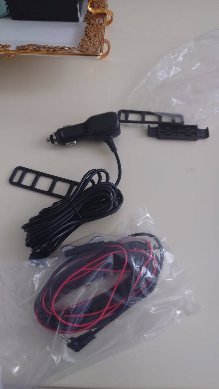 داش كام لمس شكل مرايه
قطعة امامية و قطعة خلفية تأسيس كامل مرايه + شاشه لمس تصوير full HD دقة 1440p مع رام 32 جيجا خلي سعرك بالخاص  و المناسب  الف عافيه


**إذا كنت صاحب هذا الإعلان وتريد حذفه لأي سبب، رجاءا أرسل رسالة إلى الدعم الفني**