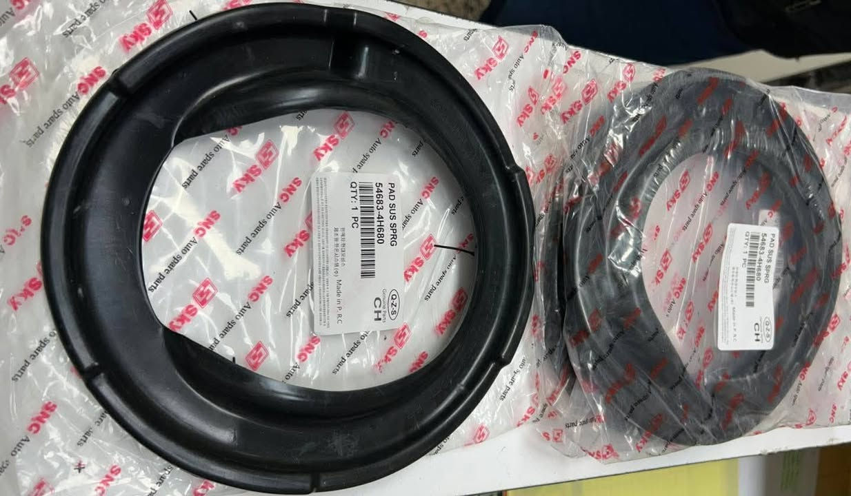 اللهم صل على محمد وال محمد 
دوات وكماليات وحداديه مامي وخلفي استاركس محل البركه العنوان ناصريه قلعه يكر ***********
