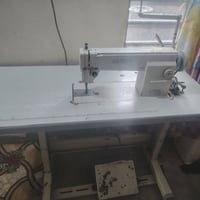 مكينه خياطة للبيع 150 مكان الشعب 07703811854