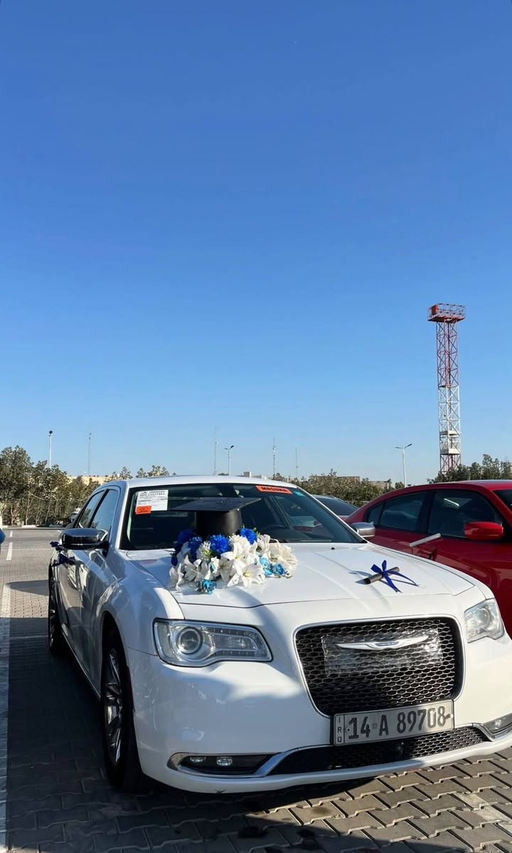 السلام عليكم
كرايسلر c300 فول 16 اصل
سنويه ل 28
مواصفات السياره
محرك 3600
كشنات كهرباء تدفئه وتبريد
ستيرن كهرباء تدفئه 
بنرامه
مري قلاب
خزن كشنات
برده خلفيه
هيتر كشنات خلفيه
 السياره وارد كندي 
بيها بي دي آر بالبيبان عكس السايق ع شكل شخط وراجع بلاد بدون صبغ والباقي كفاله 
كير مكينه كفاله 
جاهزه حداديه تخم تاير تبريد
السعر 235 وبيها مجال 
مكاني البصره 

مكلف ب النشر اتصال او واتساب فقط

الرقم *********** البصرة, العراق
