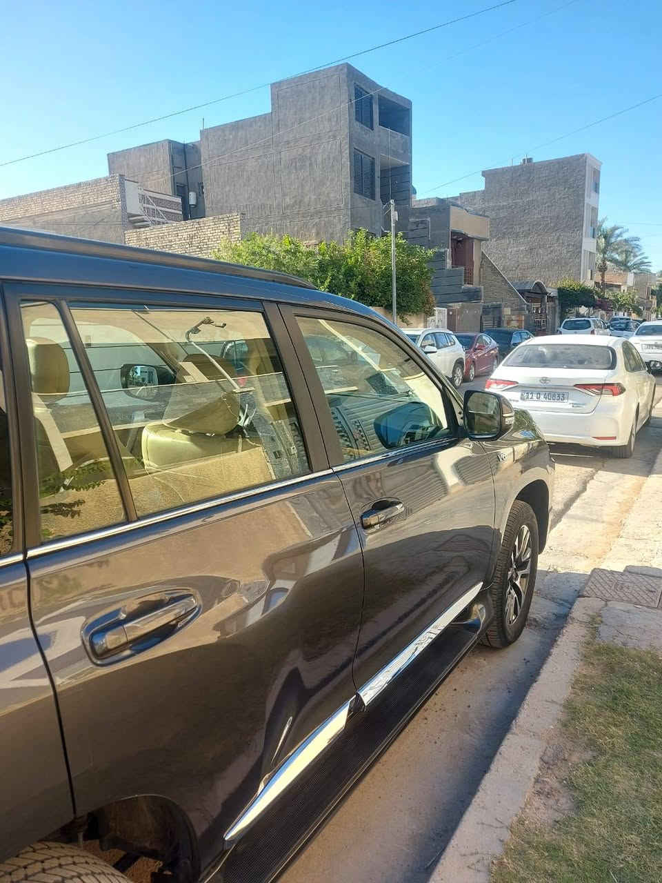 برادو موديل 2023 VX ماشيه  33 الف كم نظيفه جدا رقم اربيل بعد الشراء تحويل مباشر إلى اسم المشتري موصفاتVX ٦سلندر دبل خزان وقود فتحه سقف كشنات جلد كهرباء وتبريد سبير ما مستعمل فيها تعديل بارد صغير جدا تحت فتحه غطاء خزان الوقود سعرها 46500الف $
مكانها في اليرموك
***********
