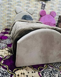 تسكام • حسب الطلب • سرير