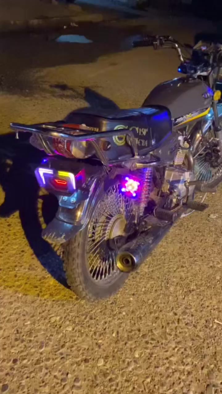 سلام عليكم دراجه سونيك موديل 23 للبيع محرك كبس دراجه نضيفه كهرباءيات شغال اي عيب مابي شرط نقص برغي مابي سعره 575 بي مجال ***********
