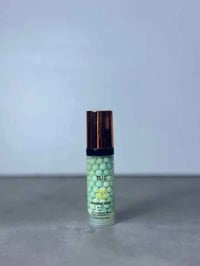 برايمر TUZ • SPF٥٠ • ٧بـ١
