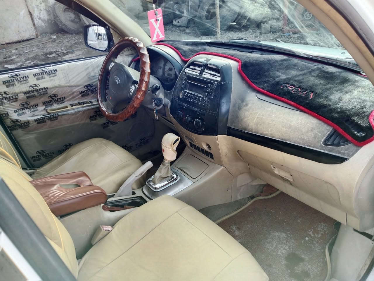 السلام عليكم للبيع تيكو موديل 2011 كير ميكانيك مكينه تبريد حداديه كله شغاله مكفوله من الضربه بيه صبغ مكانات سنويه جديدة اوهزه جديده بأسم جيراني السعر 44 مكانه حله الاتصال ***********
