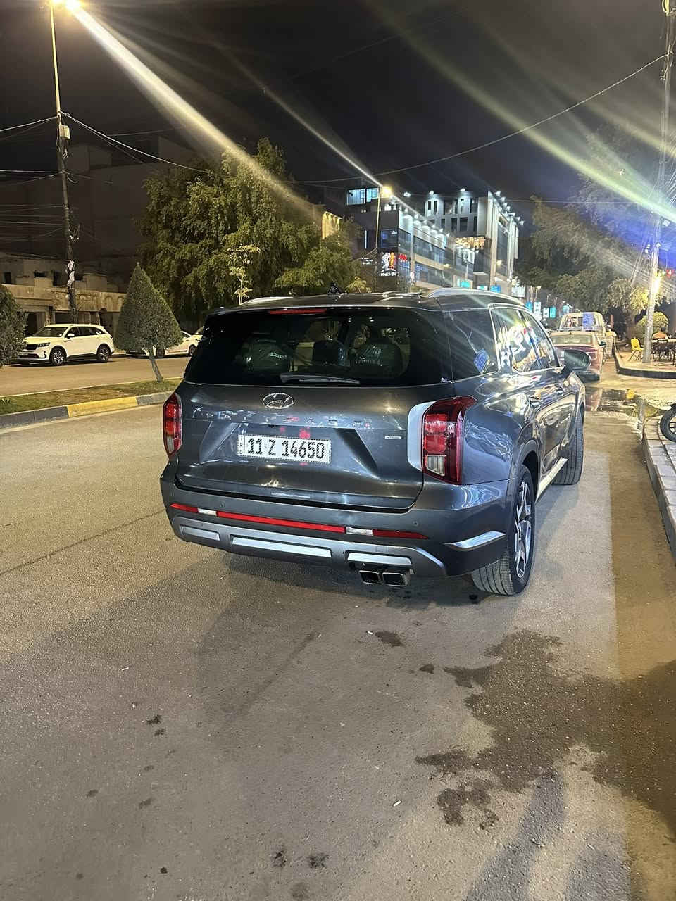 السلام عليكم سيارة للبيع هوندادي بلسياد فول للخير لمتد ٣١٠٠٠$ سيارة بدون ايرباك حادث دعامية و تصليح بنيد 
***********
***********
