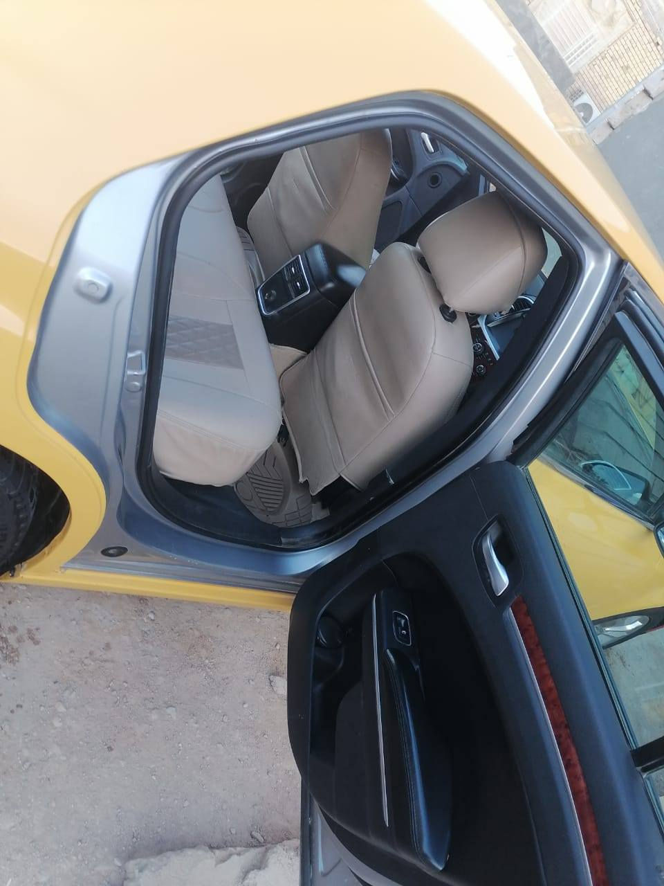 بسبب الوعود الكاذبه النشر  أوباما ١٤ فور ويل ملغي سياره مكفوله عدا الجاملغ الأيمن فتح بدون حادث مكينه كير تبريد تخم تاير حداديه امامي وخلفي صار شهرين من سويته سعره ١٧٥ وبيه مجال للاستفسار ***********خطه كربلاء شطره
