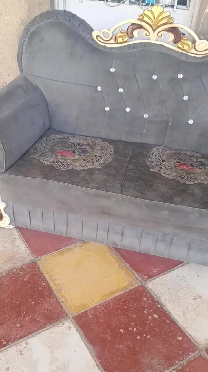 سلام عليكم حبايب تخم البيع مكان بابل سعر خاص هذا رقم ***********
