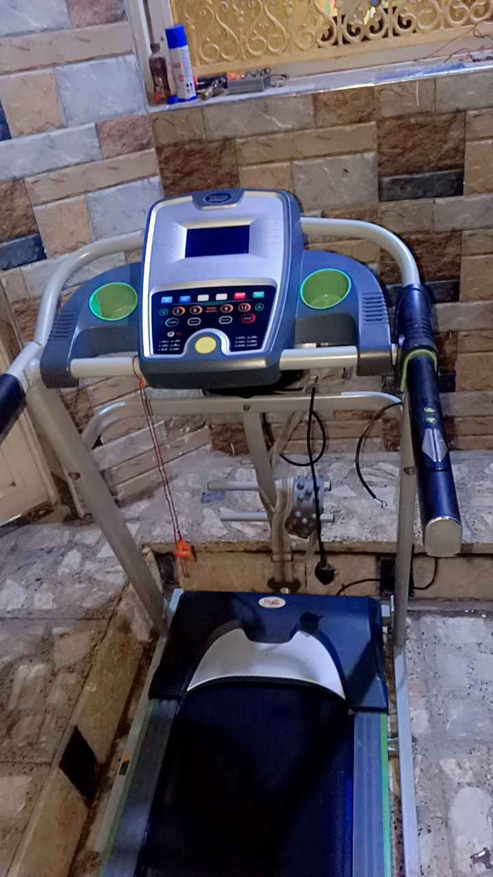 جهاز جري استخدام منزلي نضيف جدا وزن يتحمل ١٦٠كيلو دبل ماطور جبلي سعره العنوان بغداد بي حزام تكسير شحوم تدليك جسم كامل موصفات مبي ثري سماعات بلوتوث بغداد, العراق


**إذا كنت صاحب هذا الإعلان وتريد حذفه لأي سبب، رجاءا أرسل رسالة إلى الدعم الفني**