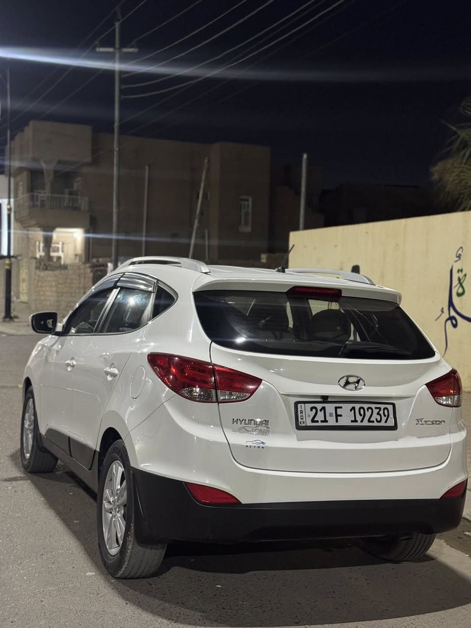 السلام عليكم توسان 2013 خليجي للبيع
بدون تبديل أو صبغ فقط بارد السونار مرفق في الصور
كير محرك شرط 
رقم سليمانية الجديد دولي
هزه سنويه جديد 
تحويل مباشر 
السعر 135
للاستفسار ***********
