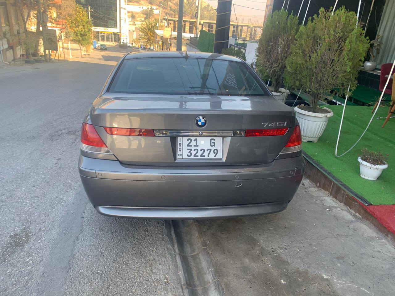 للبيعBMW 745i موديل 2002 🔥
للبيع BMW 745i الفئة السابعة، سيارة جديده 👌
📅 سنة الصنع: 2002
🔹 المحرك: 745i (V8)
⚙️ گير أوتوماتيك .
❄️ تبريد ممتاز
🛋️ داخلية جلد فخمة ونظيفة +ثلاجه
تحكم كهربائي -- تدفئه تبريد كشنات 
تحركmemorie
🪟 بردات كهرباء خمسه
🔊 نظام صوتي ممتاز
🚗 استخدام شخصي

السيارة جاهزة💯 مواصفات الباخره معروفه بعد •
.
💰 السعر: 145 (قابل للتفاوض /للجادين)
📍 الموقع: (بغداد)
📞 للتواصل: (***********)
