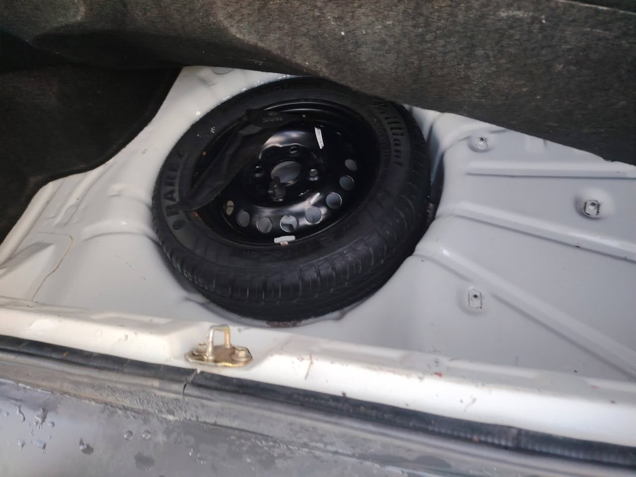 سلام عليكم سايبا موديل ٢٠٢٥ ماشيه ١٦ الف مكفوله كفاله عامه المكان بغداد الكماليه ***********
