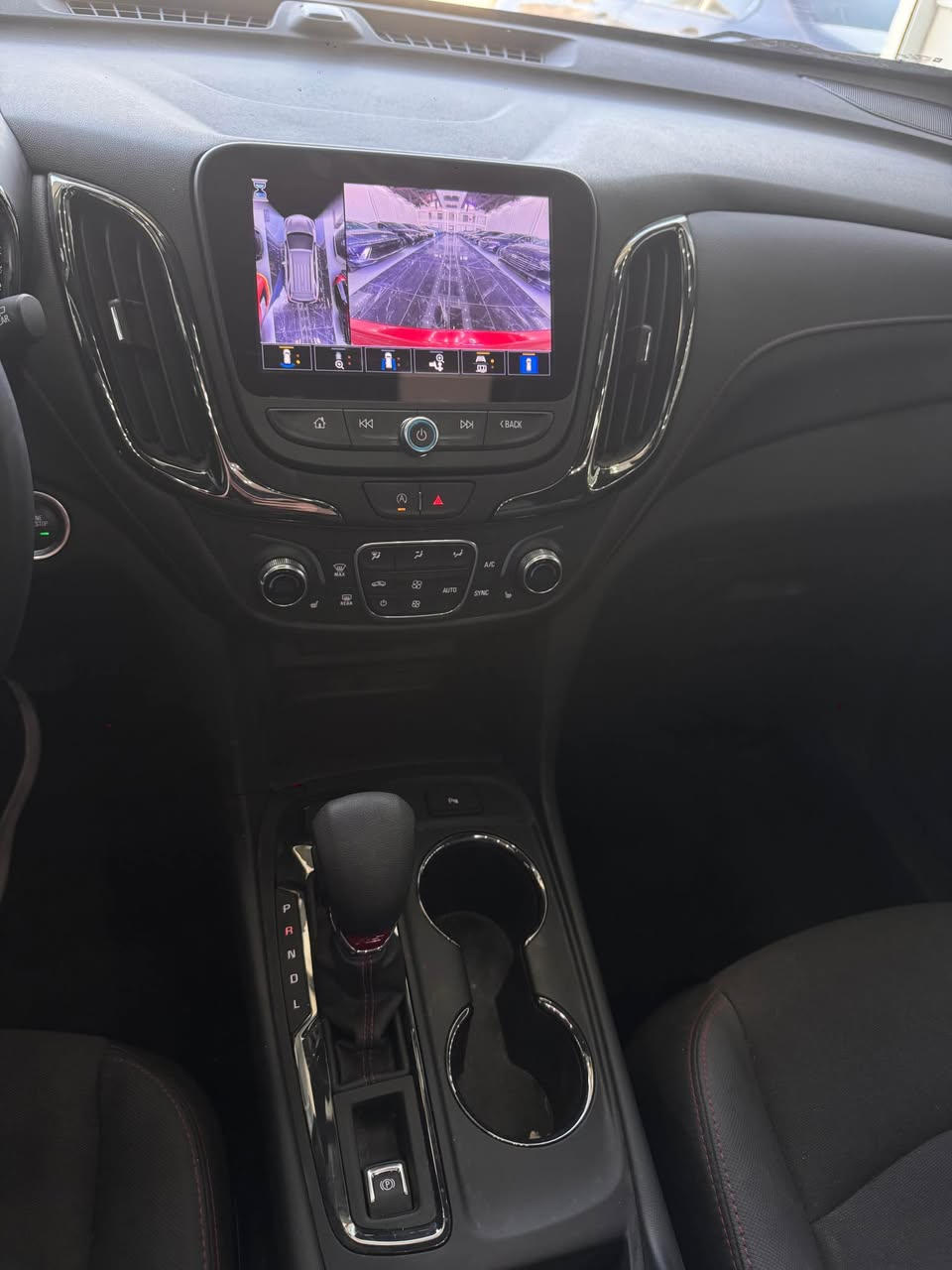 السلام عليكم

شفورليت ايكونكس rs فول فول 1/1
موديل 2024
ضررها بين صور ضرر 
شبر بند قبغ جنطه
بدون دواخل بدون ايرباك
ماشية 8 الف
موصفاته
بصمه
ابواب بصمه
تشغيل عن بعد 
بنوراما
كشن جلد
كشن هيتر
ستيرن هيتر
ويل سبورت
ردار
اتو ستوب
لايت ليد
تبريد مركزي
تحديد السرعه
تحديد المسار
شاشه ايياد
شحن ويليس
بيها هوايه موصفات
مكان سياره اربيل معرض نجوم الامارات
 سعرها 158 وبيها مجال
***********
*********** أربيل, العراق
